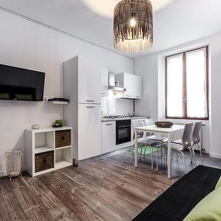 Stayeasy Fara12 - Central Station & Downtown Walking Distance Milão Exterior foto